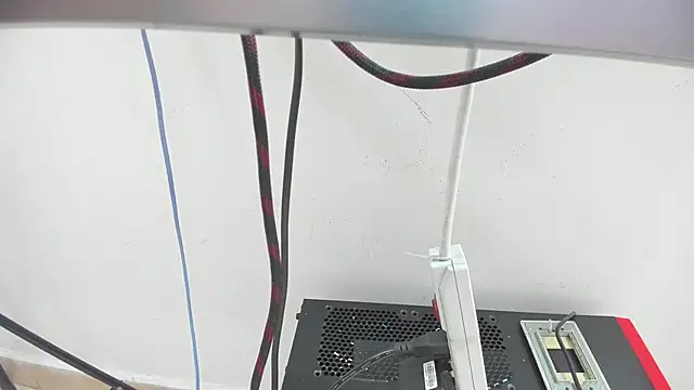 danielclarton1 online show from November 10, 2025, 7:46 pm