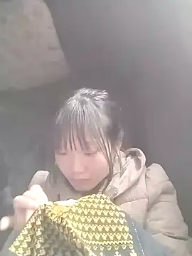 Snapshot of lytamye chatting on February 12, 2025, 2:56 am lytamye online show from February 12, 2025, 2:56 am