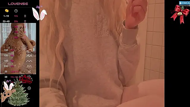 Blondecandie online show from January 15, 2026, 11:15 am