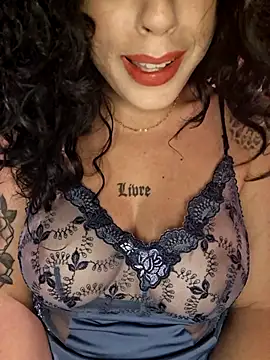 Sweet-diamondxxx online show from October 3, 2025, 10:40 pm