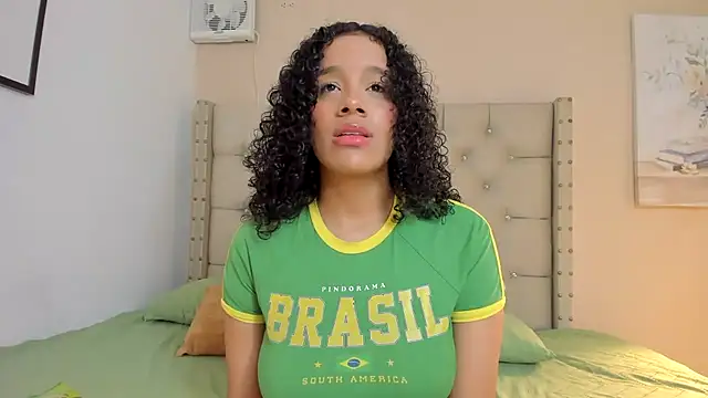 vanesasexyhot21 online show from April 9, 2026, 2:22 am