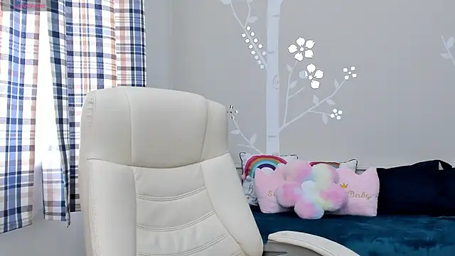 Snapshot of AniaGray chatting on December 20, 2024, 11:10 am AniaGray online show from December 20, 2024, 11:10 am