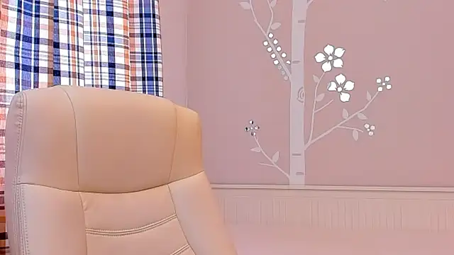 Snapshot of AniaGray chatting on January 23, 2025, 9:39 am AniaGray online show from January 23, 2025, 9:39 am