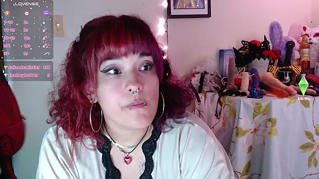 Snapshot of Ruby_Skywalker_ chatting on February 4, 2025, 4:37 am Ruby Skywalker online show from February 4, 2025, 4:37 am