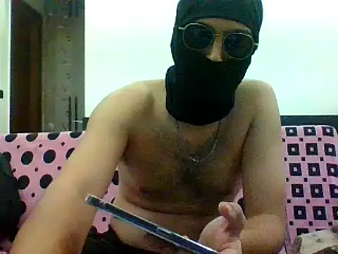 DelhiDick69 online show from May 28, 2026, 5:21 pm
