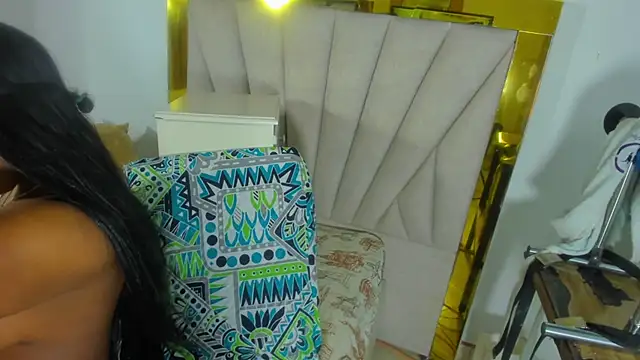 Evelonga 707 online show from December 29, 2024, 7:11 pm