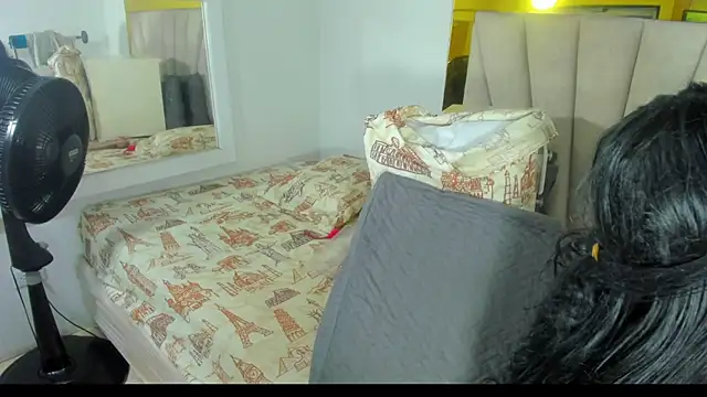 Evelonga 707 online show from January 16, 2025, 7:10 pm