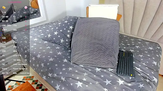 Evelonga 707 online show from March 21, 2025, 10:28 pm