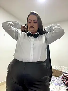 Im Amelia online show from October 30, 2025, 10:32 pm