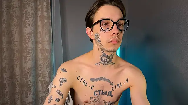 anahori  simon online show from January 21, 2025, 8:21 pm