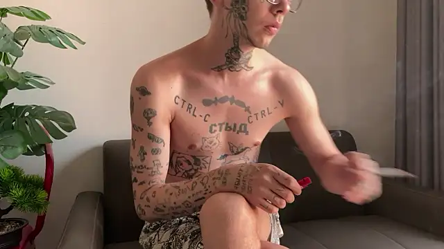 anahori  simon online show from April 6, 2026, 11:49 pm