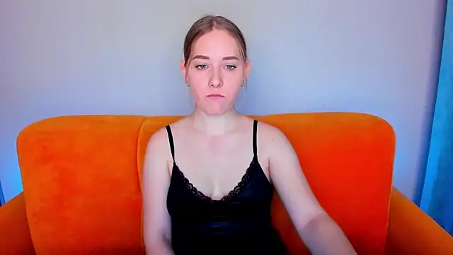 Snapshot of AlinaVice chatting on February 12, 2025, 1:09 am AlinaVice online show from February 12, 2025, 1:09 am