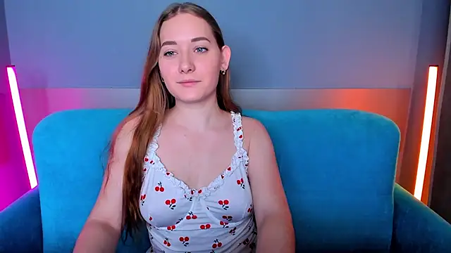 Snapshot of AlinaVice chatting on February 18, 2025, 1:54 am AlinaVice online show from February 18, 2025, 1:54 am