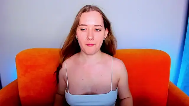 Snapshot of AlinaVice chatting on March 7, 2025, 7:19 am AlinaVice online show from March 7, 2025, 7:19 am