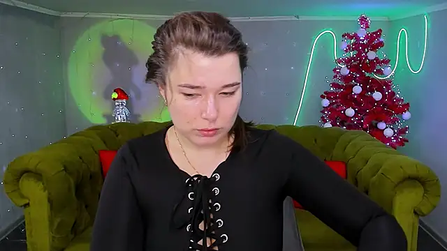 Snapshot of _Sun_Shy_ chatting on December 7, 2024, 8:05 pm Sun Shy online show from December 7, 2024, 8:05 pm