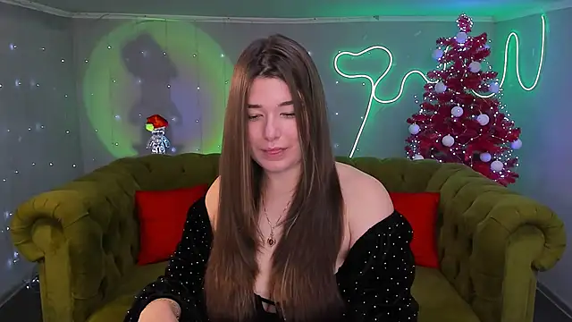 Snapshot of _Sun_Shy_ chatting on December 22, 2024, 5:56 am Sun Shy online show from December 22, 2024, 5:56 am
