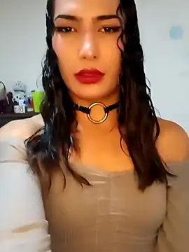 Lanna hott  online show from February 14, 2025, 7:33 pm