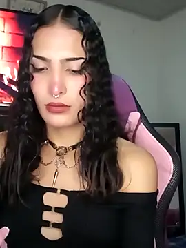 Lanna hott  online show from October 4, 2025, 11:14 pm