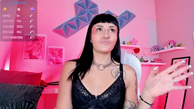 Valkiria ponce online show from March 21, 2026, 4:39 am