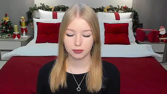 shy  lady online show from January 5, 2025, 5:51 pm