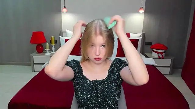 shy  lady online show from January 24, 2025, 6:25 pm