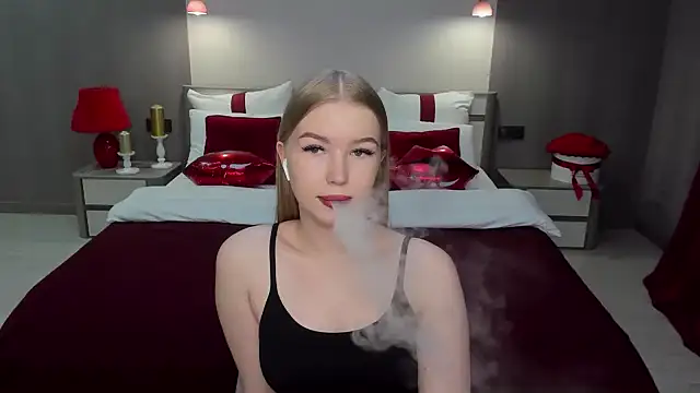 shy  lady online show from March 11, 2025, 1:26 am