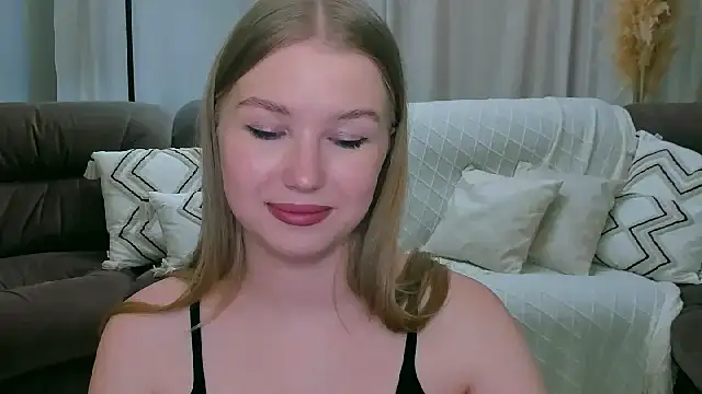 shy  lady online show from April 21, 2026, 2:15 am