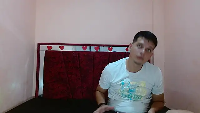 FerneyManti online show from November 2, 2025, 1:57 pm