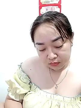VyOanh2K online show from February 8, 2025, 1:54 pm
