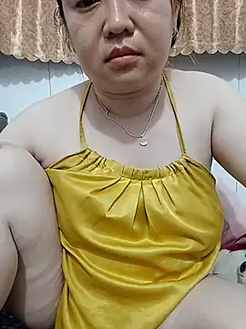 Snapshot of VyOanh2K chatting on June 25, 2026, 5:50 pm VyOanh2K online show from June 25, 2026, 5:50 pm