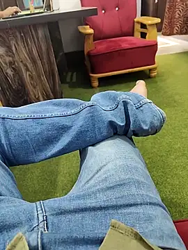 Snapshot of biharihotlund chatting on February 28, 2025, 8:20 am biharihotlund online show from February 28, 2025, 8:20 am