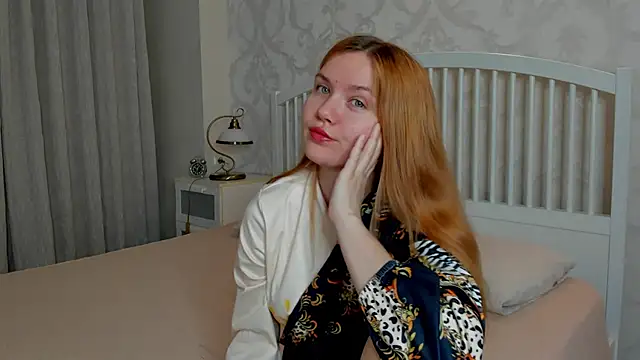 Snapshot of Eva__Lewis chatting on April 29, 2026, 4:05 am Eva Lewis online show from April 29, 2026, 4:05 am