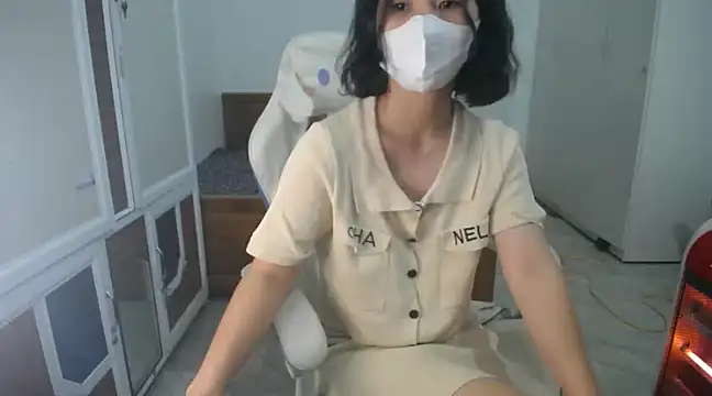 Susu204 online show from December 28, 2024, 2:10 pm