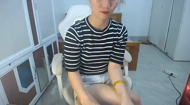 Susu204 online show from March 8, 2025, 2:08 pm