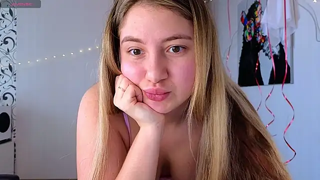 Snapshot of Yassyaaa chatting on February 25, 2025, 3:27 pm Yassyaaa online show from February 25, 2025, 3:27 pm