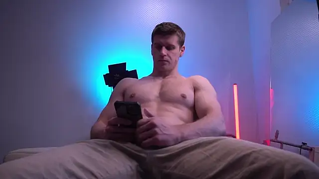 Snapshot of Bruno_Banani chatting on November 6, 2025, 1:34 pm Bruno Banani online show from November 6, 2025, 1:34 pm