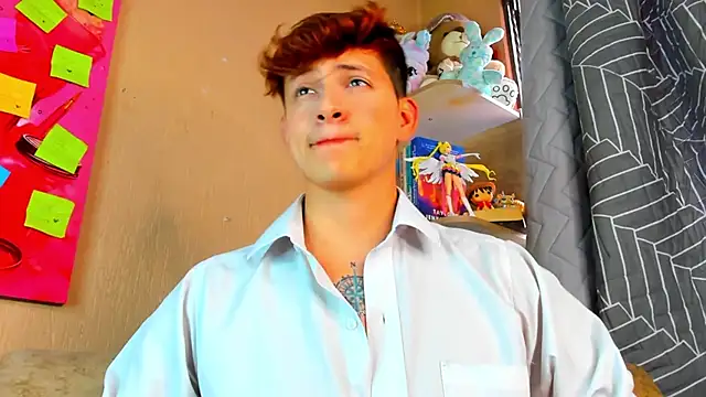 Snapshot of GabyThoms chatting on February 22, 2026, 7:56 pm GabyThoms online show from February 22, 2026, 7:56 pm