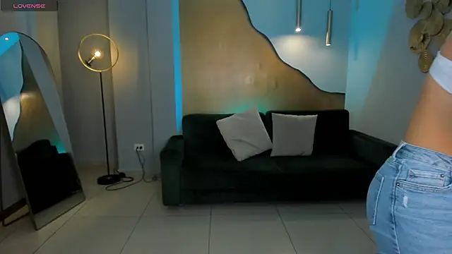 AbbyDalton online show from September 26, 2025, 5:28 pm