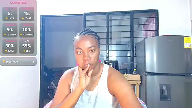 CiaraEbony online show from April 6, 2026, 8:15 am