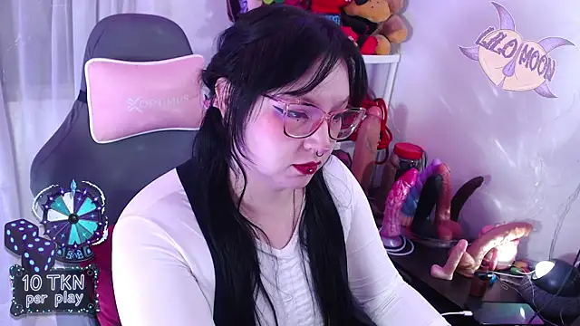 LiloMoon69 online show from January 9, 2026, 7:15 pm