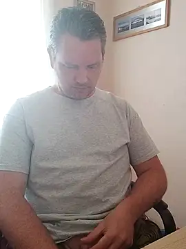 mrtickle1000 online show from July 21, 2026, 12:18 pm