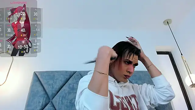 Snapshot of Maiskeen_Zamara chatting on February 25, 2026, 12:04 pm Maiskeen Zamara online show from February 25, 2026, 12:04 pm