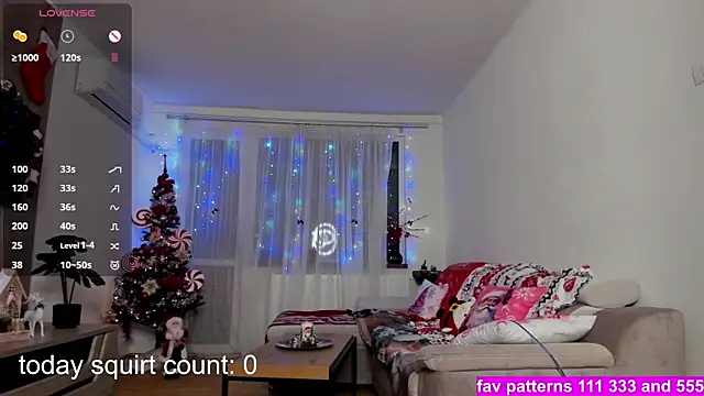 Snapshot of GabrielaLove_ chatting on December 16, 2025, 8:58 pm GabrielaLove online show from December 16, 2025, 8:58 pm