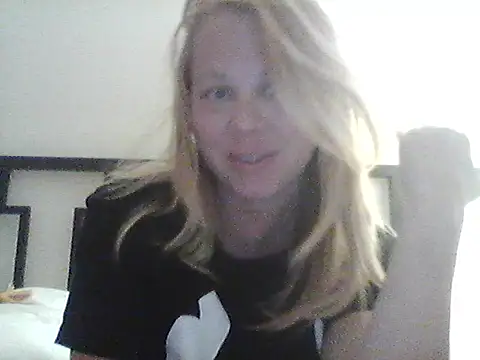 burrkitty online show from November 20, 2025, 5:18 am