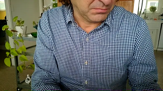 Snapshot of costanza7070 chatting on February 26, 2025, 4:14 pm costanza7070 online show from February 26, 2025, 4:14 pm