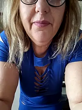 Snapshot of Mara-24 chatting on February 16, 2025, 10:43 am Mara-24 online show from February 16, 2025, 10:43 am