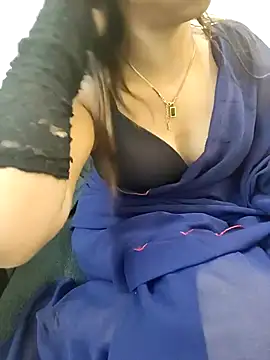 Snapshot of sexy-mohini chatting on February 6, 2026, 6:44 pm sexy-mohini online show from February 6, 2026, 6:44 pm