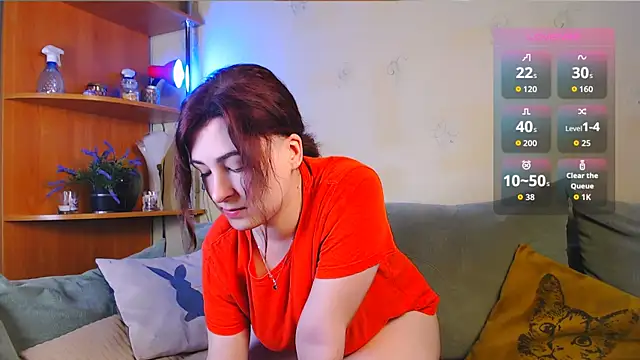 Snapshot of Caroline1995 chatting on December 2, 2025, 7:03 am Caroline1995 online show from December 2, 2025, 7:03 am