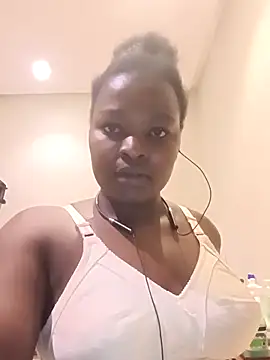 Snapshot of Yours_faithfully1 chatting on November 9, 2025, 11:41 am Yours faithfully1 online show from November 9, 2025, 11:41 am