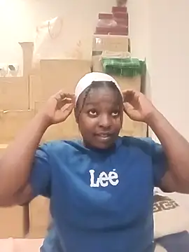 Snapshot of Yours_faithfully1 chatting on February 16, 2026, 7:21 pm Yours faithfully1 online show from February 16, 2026, 7:21 pm